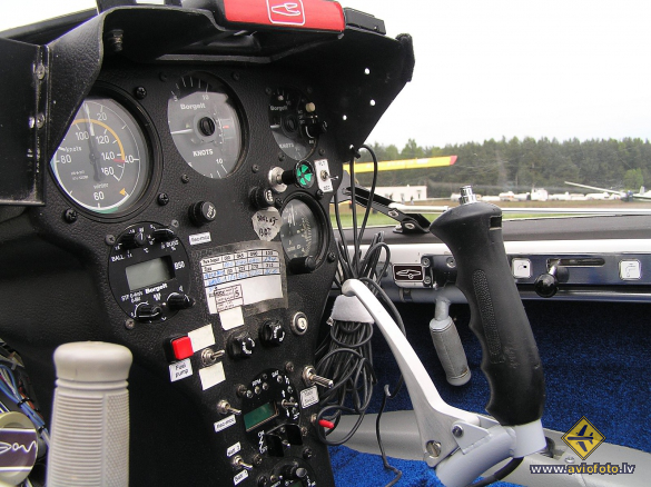 LAK-17T